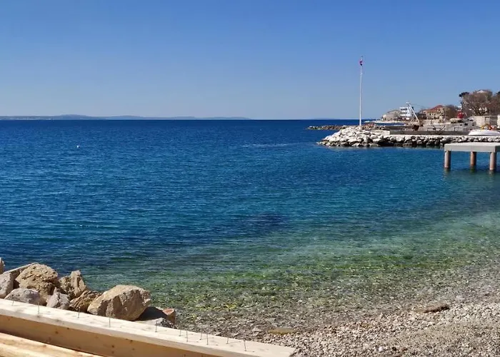 Salt - 10 People, Heated Pool, Trogir, Near & Split Airport فيلة *