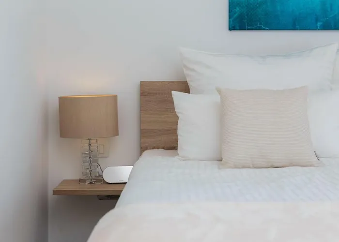 فيلة Salt - 10 People, Heated Pool, Trogir, Near & Split Airport
